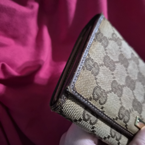 Gucci - Picture 3 of 13